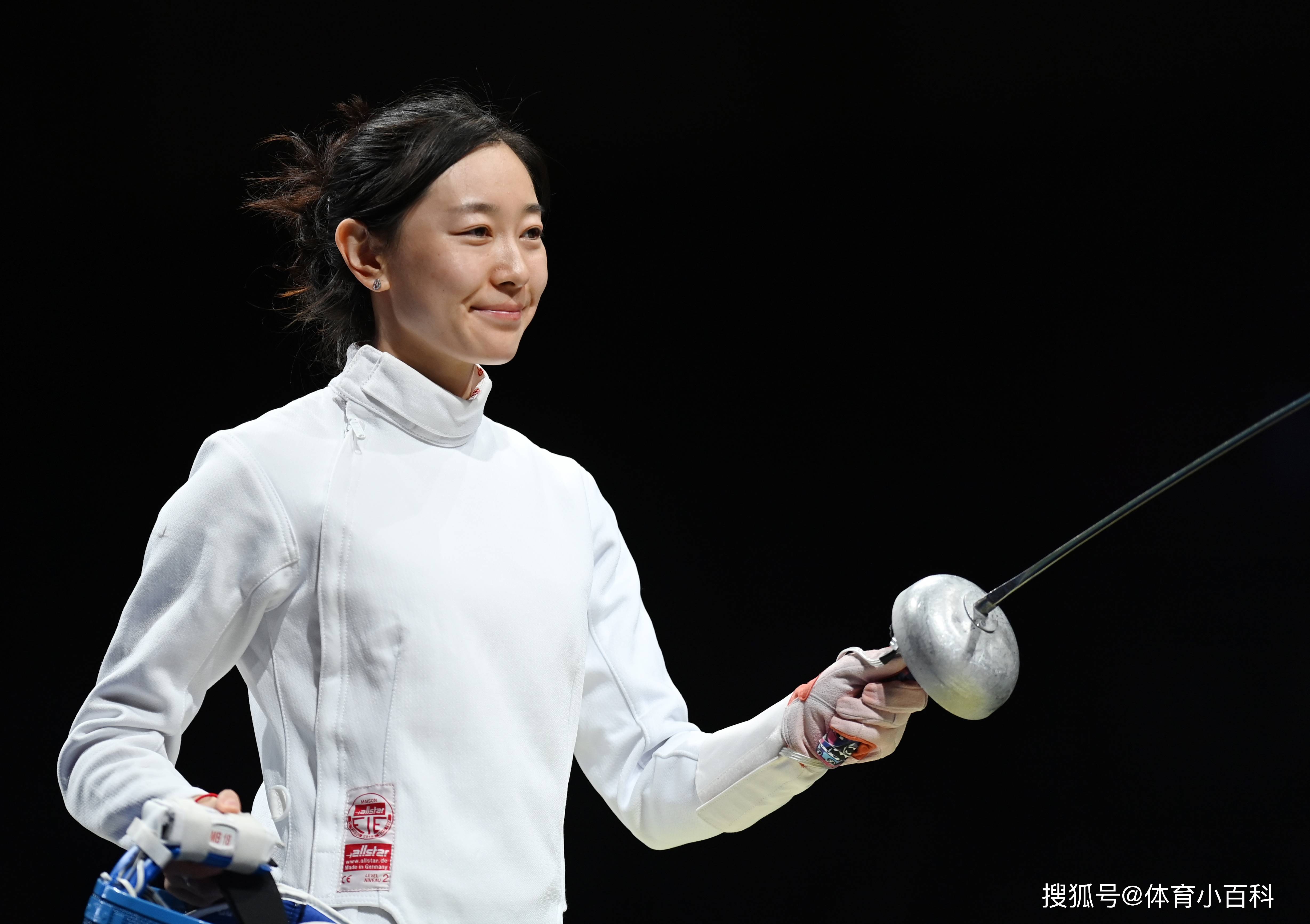 九游官网-尼斯训练开放日，国际比赛日遗憾出局引欢呼，CBA常规赛在即，球探报告显示潜力(cba官方网站)